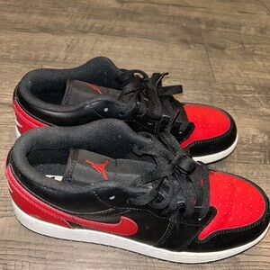 Jordan Black and Red Sneakers Good condition